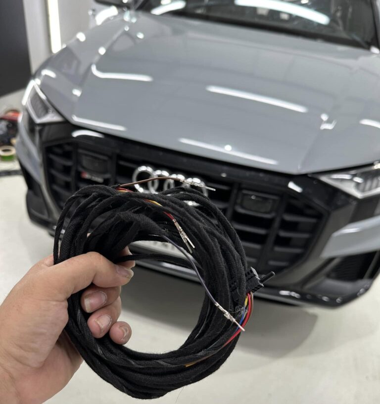 Audi retrofit smartphone integration interface