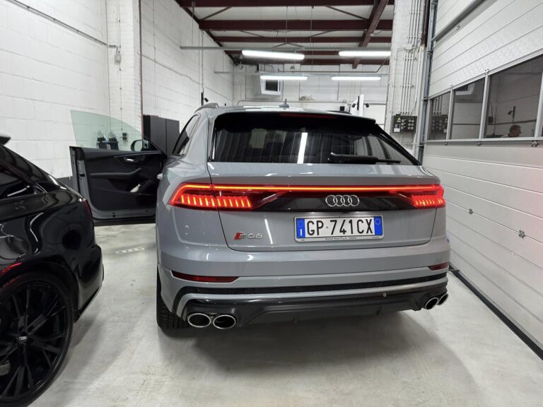 Audi retrofit smartphone integration interface